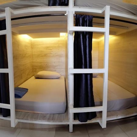 בנדונג The Attic Bed & Breakfast מראה חיצוני תמונה